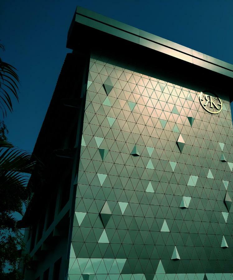 Hotel Rk Residency à Tiruppur Extérieur photo